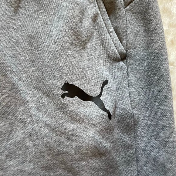 Men’s Puma grey jogger sweatpants, size medium - Picture 2 of 4